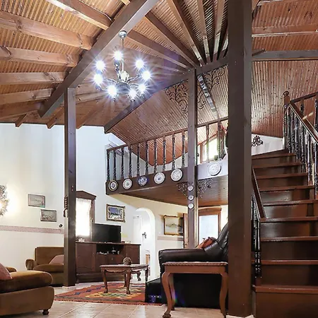 Holiday home Dimi House Tripotamos *